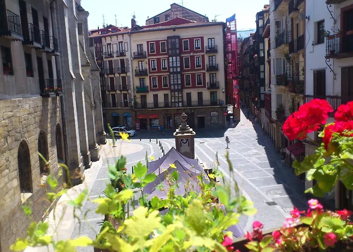 Roquefer Bilbao Central Rooms